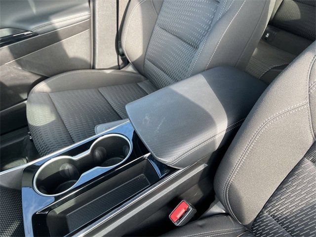 Used 2025 Chevrolet Equinox LT image 21