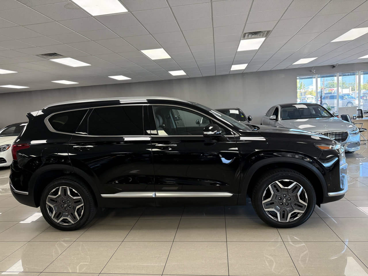 Used 2022 Hyundai Santa Fe SEL Convenience w/ Cargo Package image 5