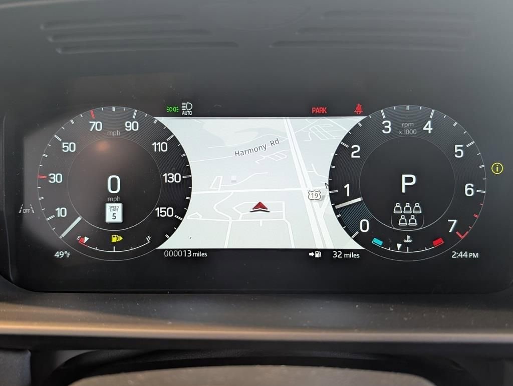 New 2026 Land Rover Discovery S image 14