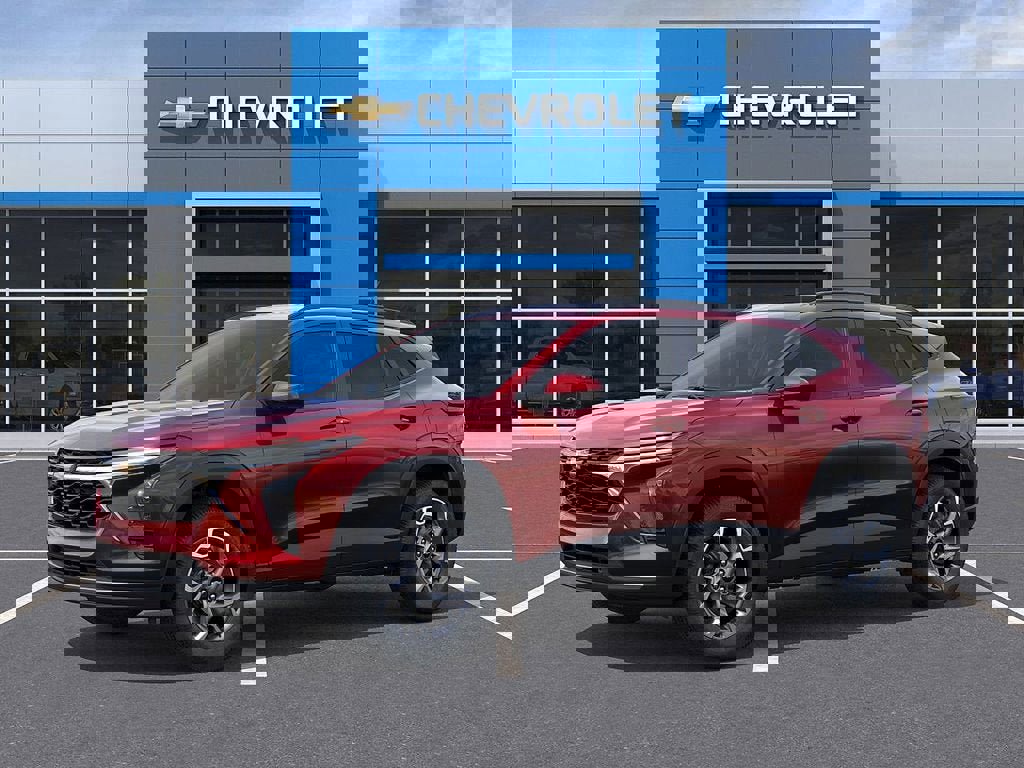 New 2026 Chevrolet Trax LT w/ Driver Confidence Package image 3