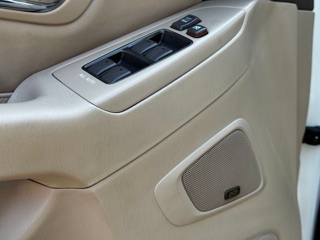 Used 2005 Lexus GX 470 AWD/4WD image 12