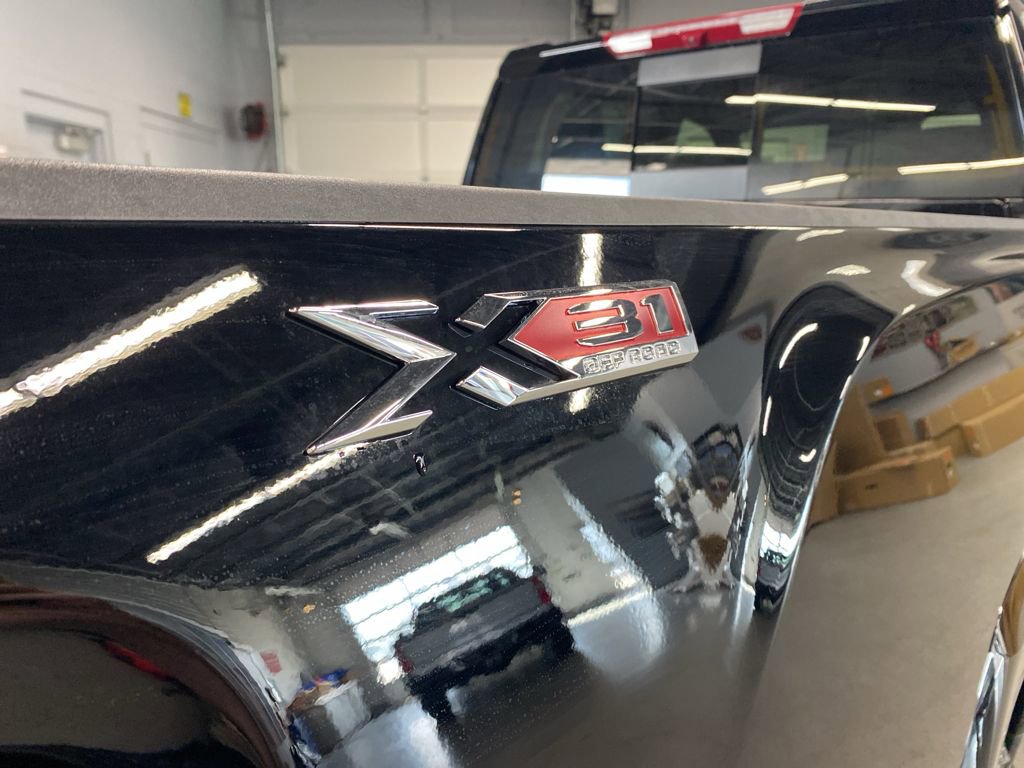 New 2025 GMC Sierra 3500 SLE w/ SLE Value Package image 11