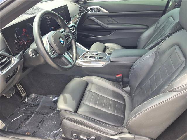 Used 2024 BMW M440i Coupe RWD image 17