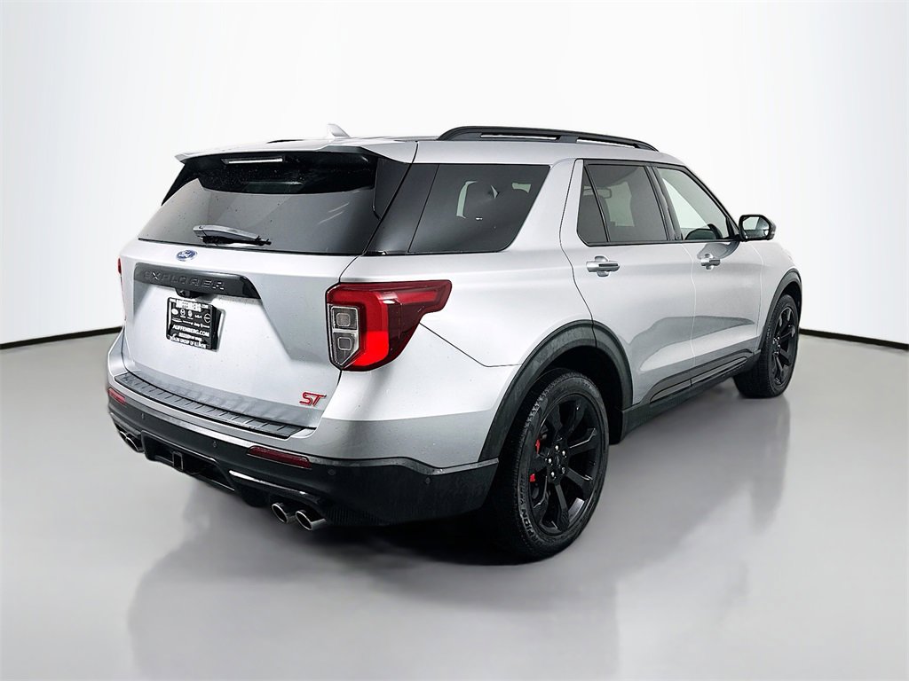 Used 2020 Ford Explorer ST w/ ST Street Pack image 7