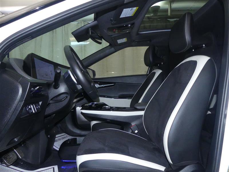 Used 2024 Kia EV6 GT-Line AWD/4WD image 25