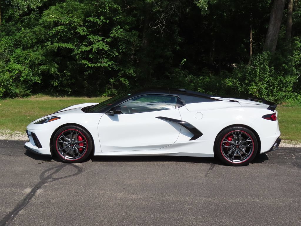 Used 2023 Chevrolet Corvette Stingray Premium Conv w/ Z51 Performance Package RWD image 30