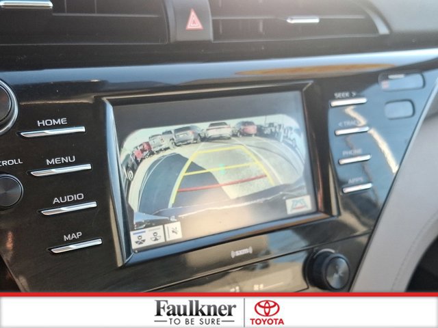 Certified 2020 Toyota Camry SE image 17