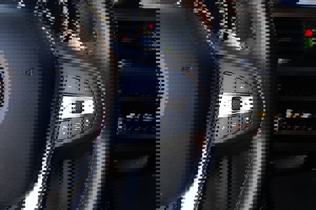 Used 2021 BMW X3 sDrive30i w/ Convenience Package image 17