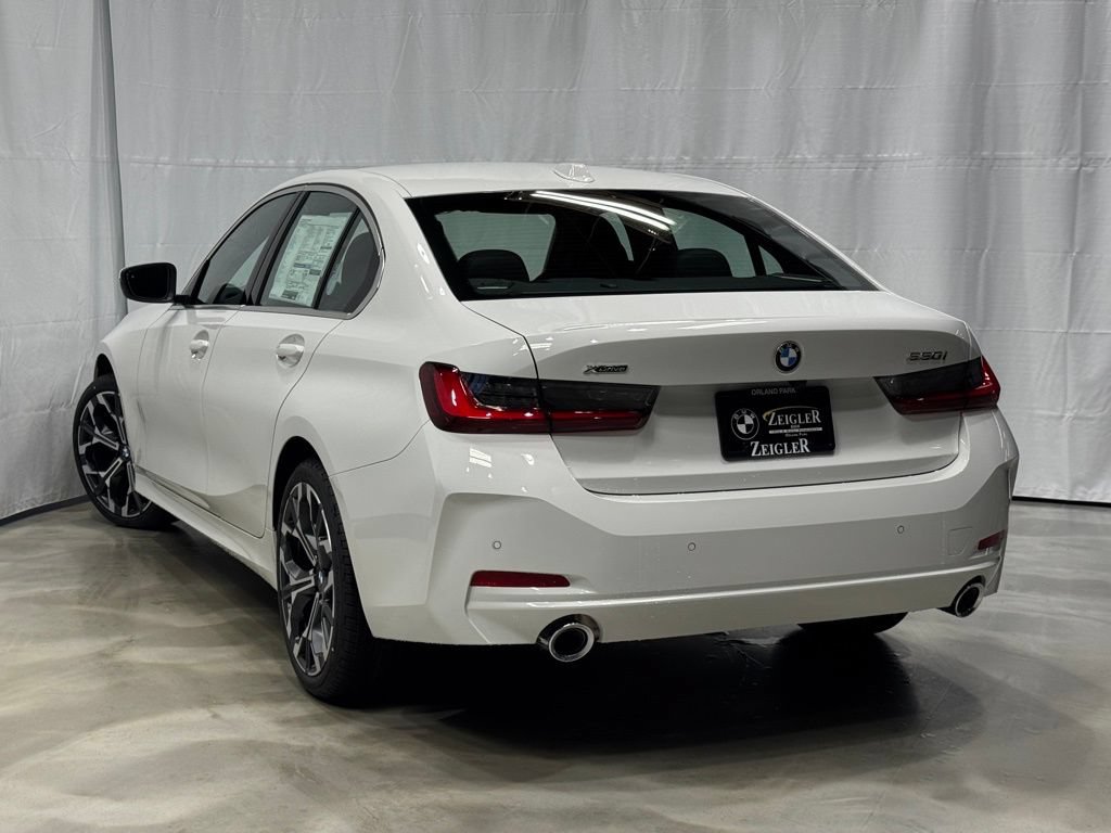 Used 2026 BMW 330i xDrive Sedan AWD/4WD image 4