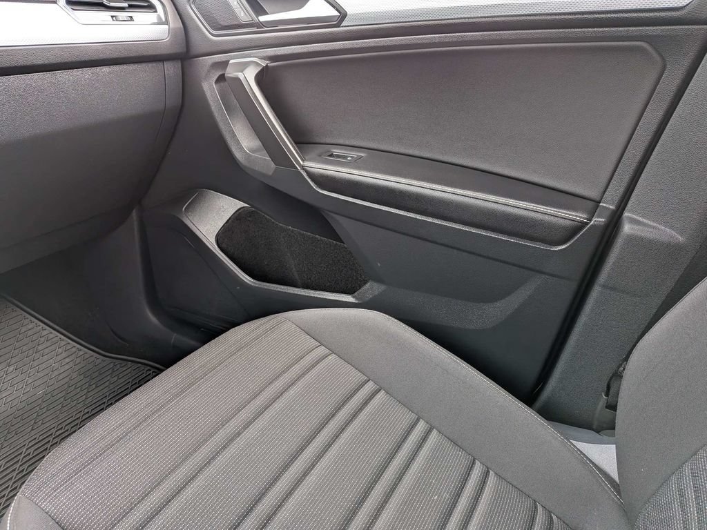 Used 2024 Volkswagen Tiguan S FWD image 21