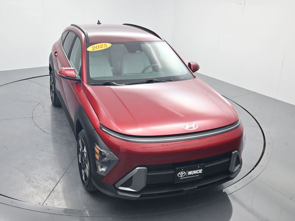 Used 2025 Hyundai Kona SEL image 50