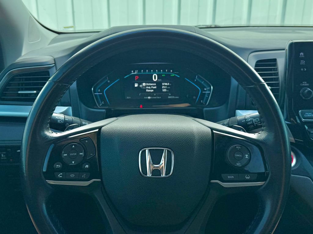 Used 2018 Honda Odyssey Touring image 21