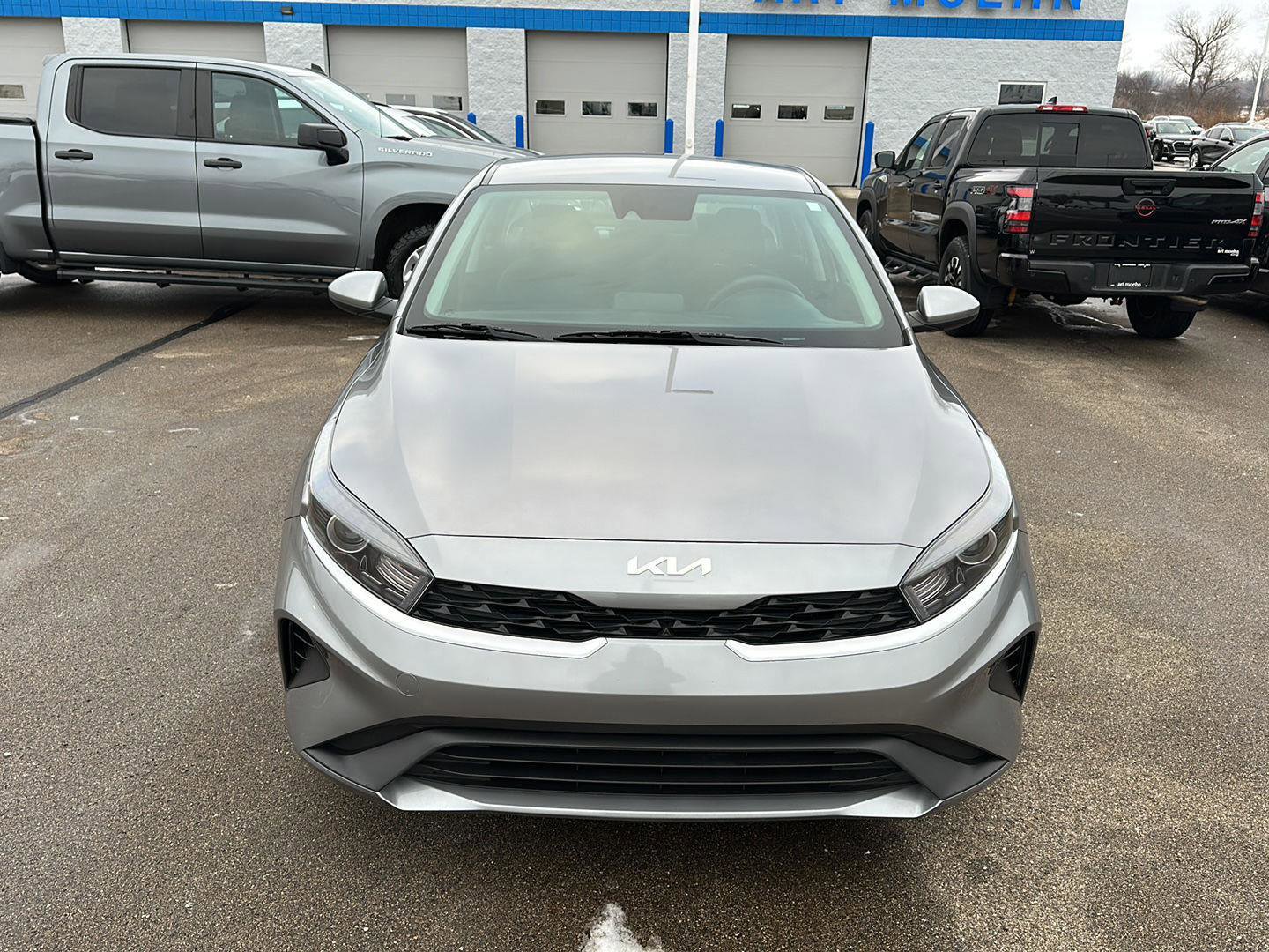 Used 2023 Kia Forte LXS image 11