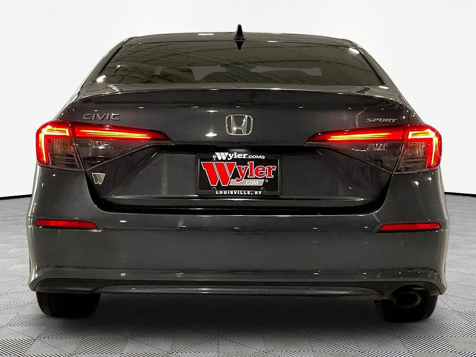 Used 2024 Honda Civic Sport image 5