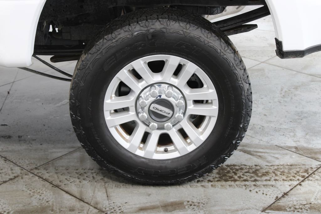 Used 2019 Ford F250 XL w/ STX Appearance Package image 18