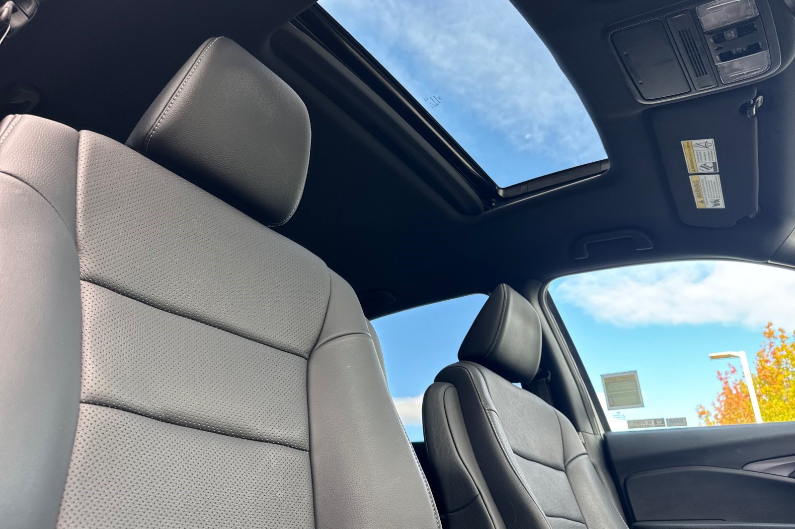 Used 2023 Honda Passport EX-L image 24