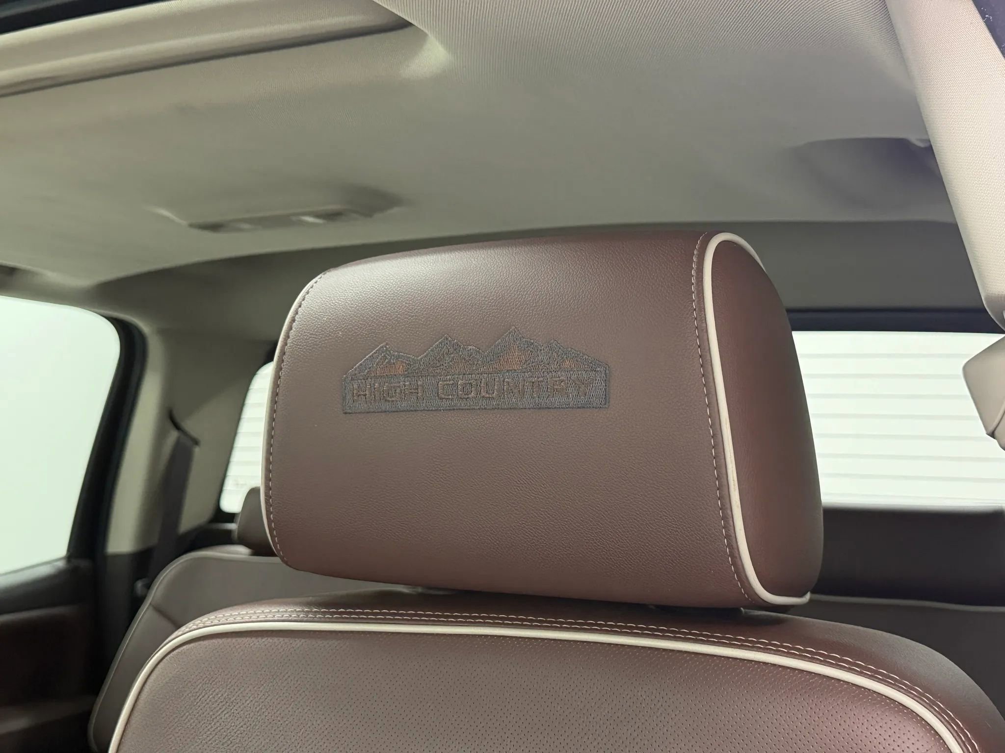 Used 2016 Chevrolet Silverado 1500 High Country w/ High Country Premium Package image 37