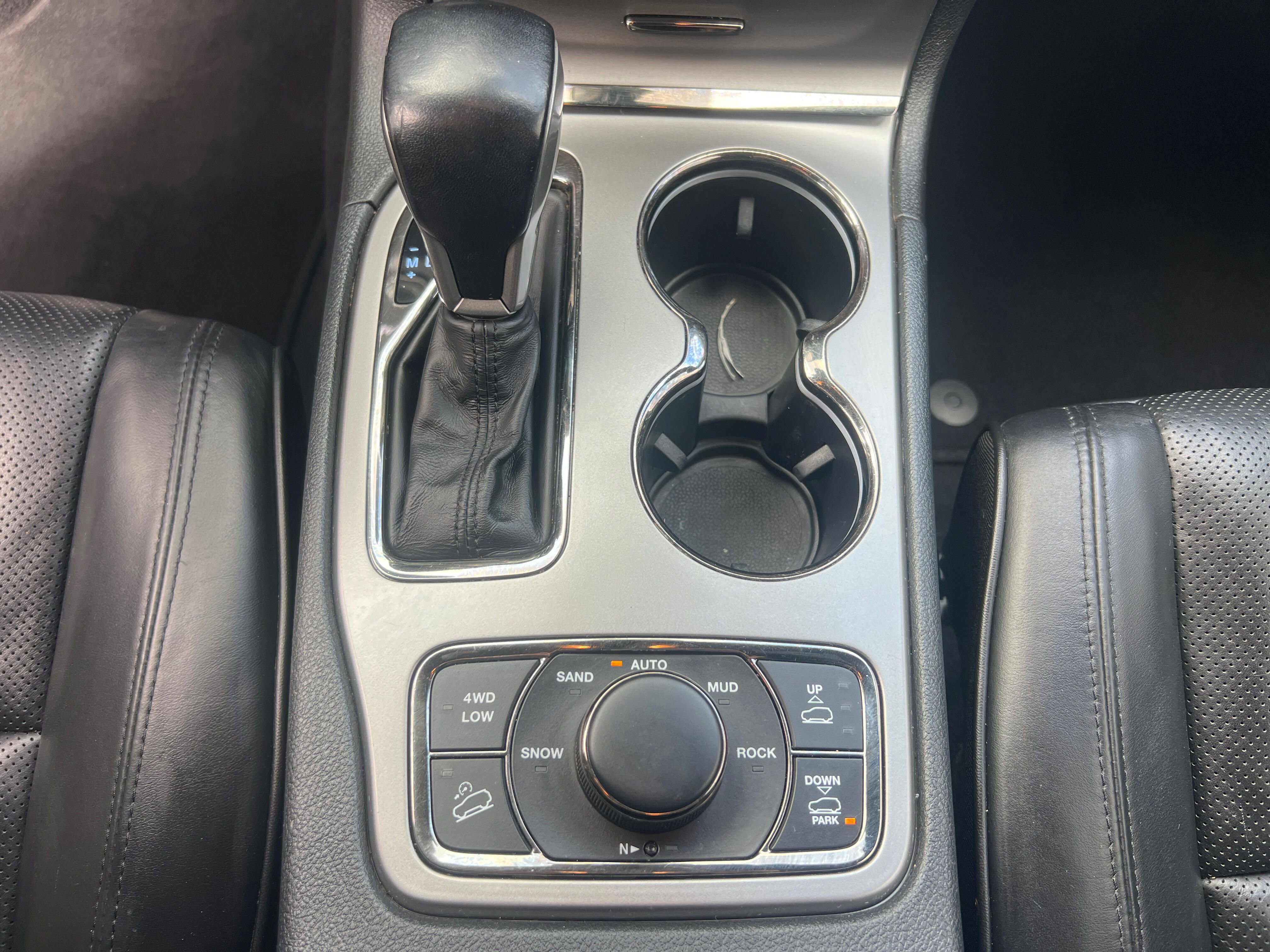 Used 2020 Jeep Grand Cherokee High Altitude image 17