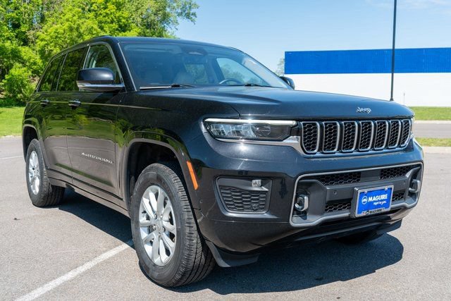 Used 2022 Jeep Grand Cherokee Overland AWD/4WD image 4