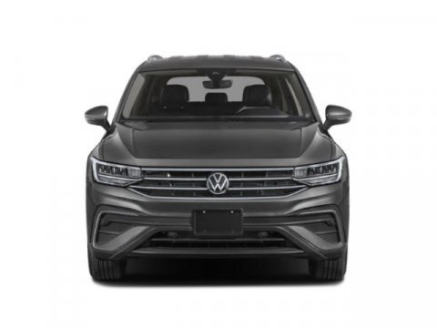 Used 2022 Volkswagen Tiguan SE image 7