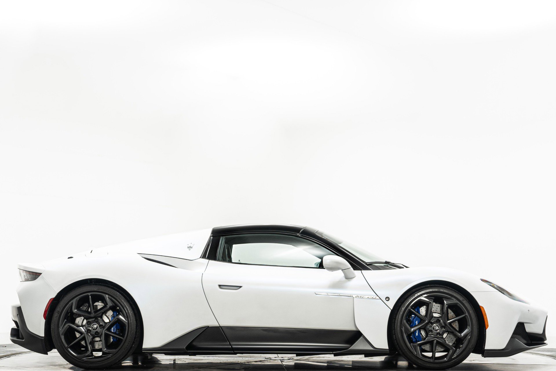 Used 2023 Maserati MC20 Spyder RWD image 18