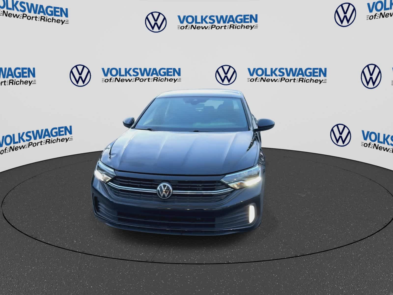 Used 2024 Volkswagen Jetta Sport FWD image 3