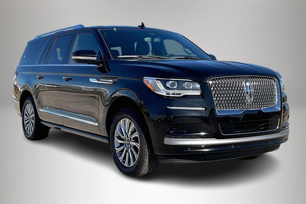 Used 2024 Lincoln Navigator L 4WD