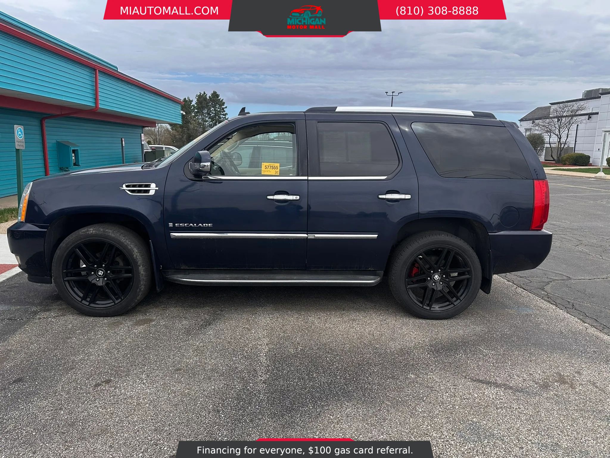 Used 2008 Cadillac Escalade AWD image 4
