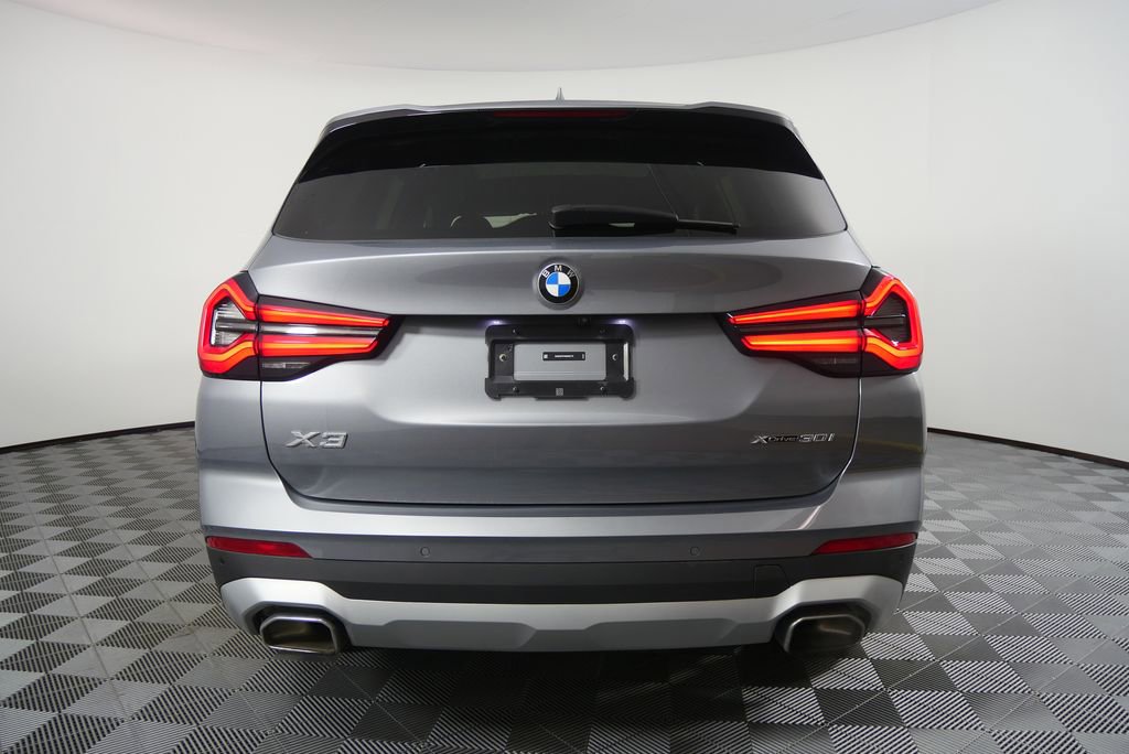Certified 2024 BMW X3 xDrive30i image 4