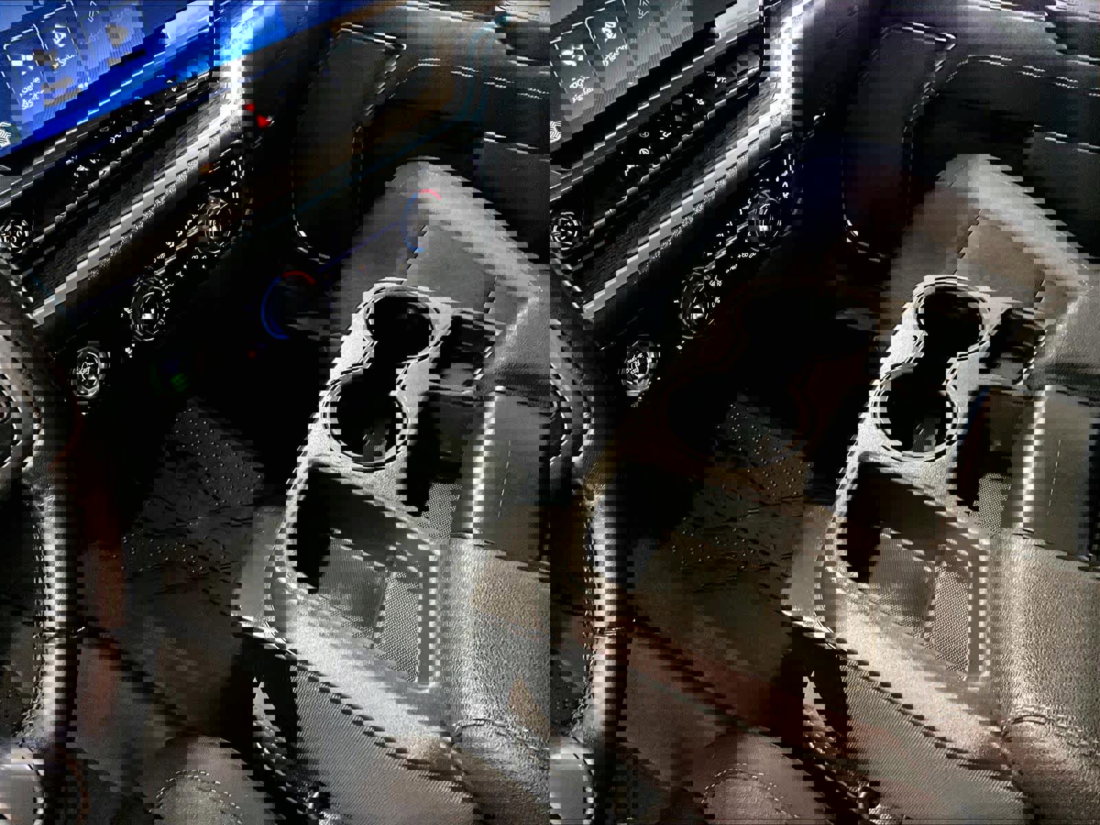 Used 2022 Chevrolet Silverado 1500 LT Trail Boss image 20