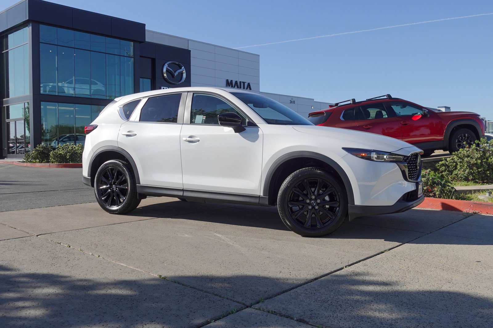 Used 2025 MAZDA CX-5 Carbon Edition image 4