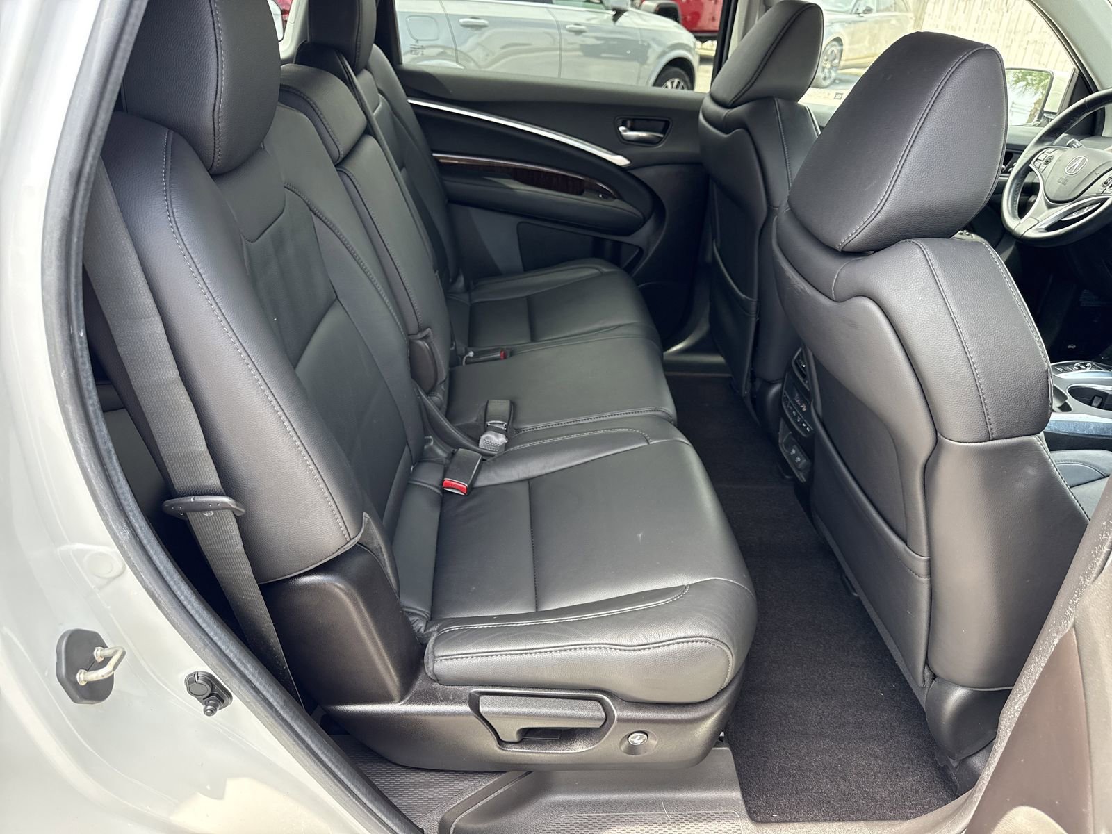 Used 2019 Acura MDX FWD image 29