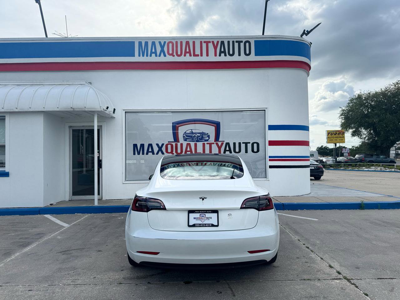 Used 2023 Tesla Model 3 Standard Range RWD image 29