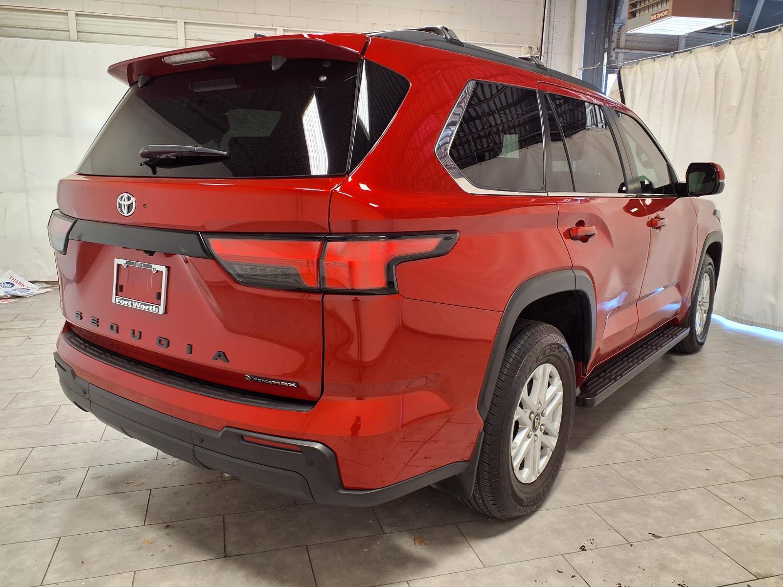 Used 2025 Toyota Sequoia SR5 w/ SR5 Premium Package AWD/4WD image 9