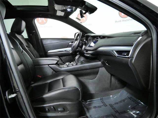 Used 2021 Cadillac XT4 Premium Luxury w/ Enhanced Visibility Package image 11