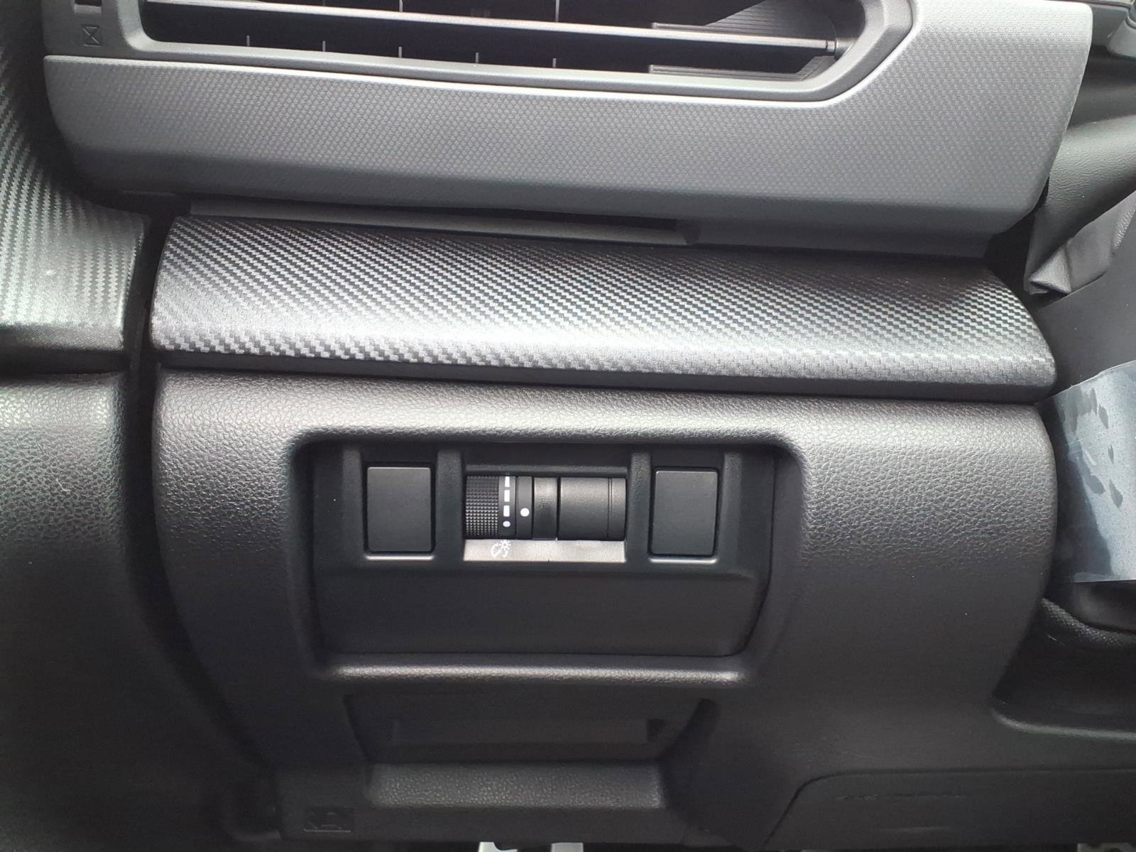 Used 2025 Subaru Crosstrek 2.5i Sport w/ Crosstrek Mirror Package image 31