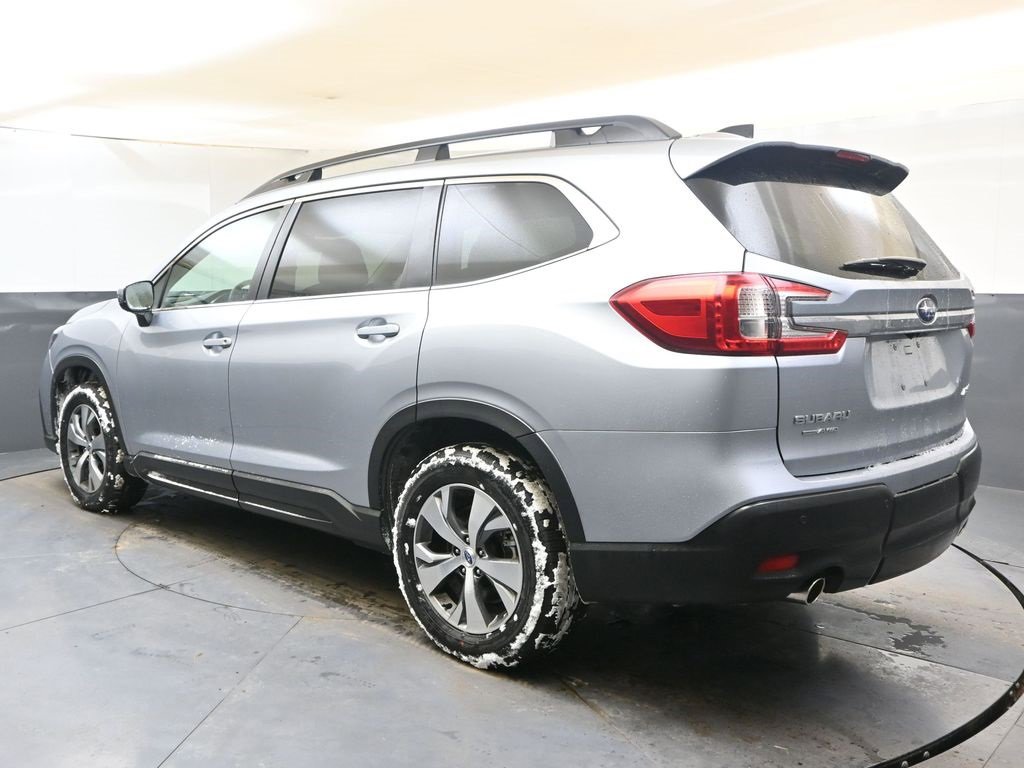 Certified 2024 Subaru Ascent Premium w/ Convenience Package image 3