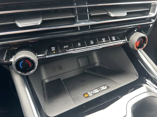 New 2026 Chevrolet Traverse RS image 29