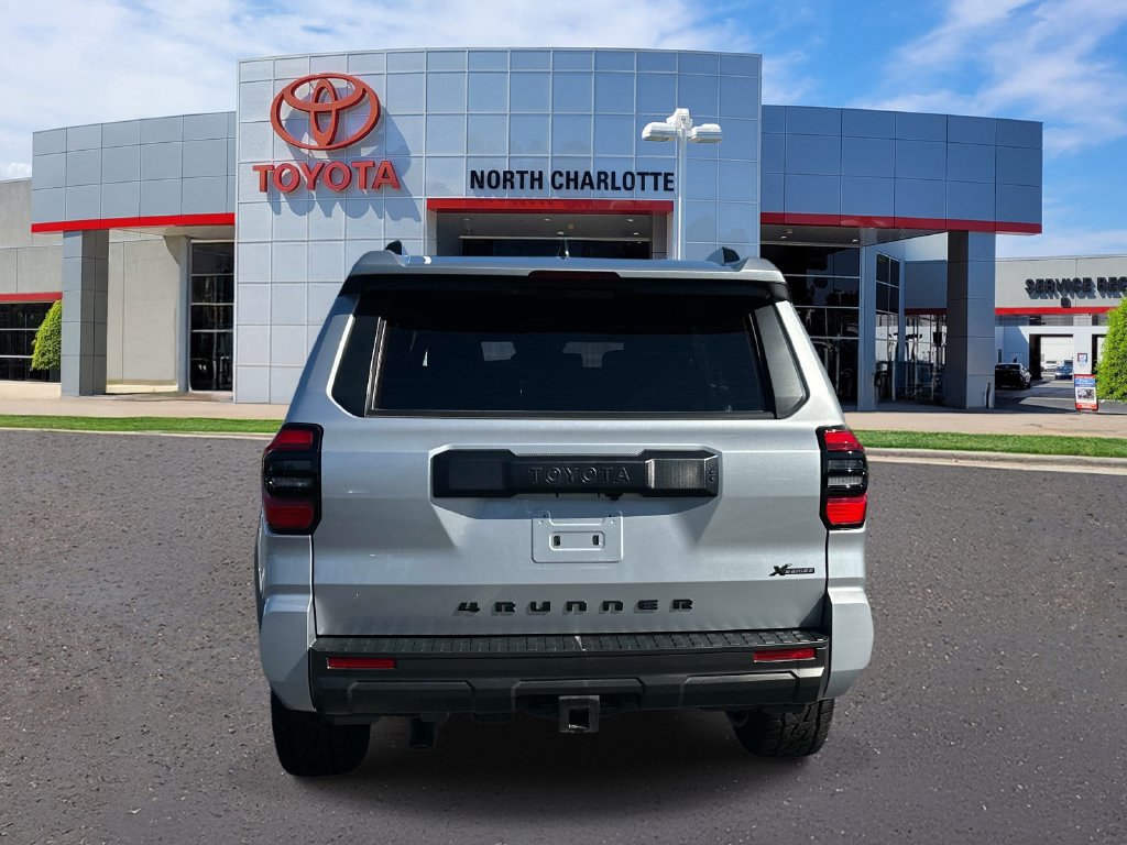 Used 2025 Toyota 4Runner SR5 RWD image 6