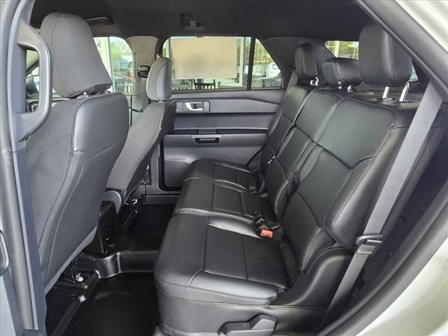 New 2025 Ford Explorer 4WD Police Interceptor image 11
