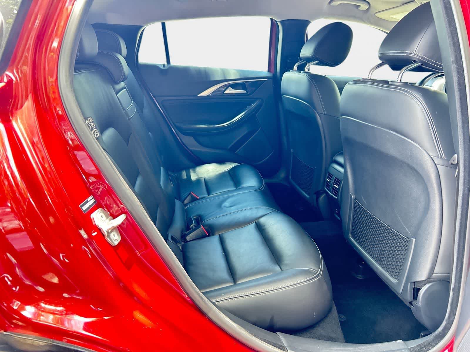 Used 2018 INFINITI QX30 FWD image 13