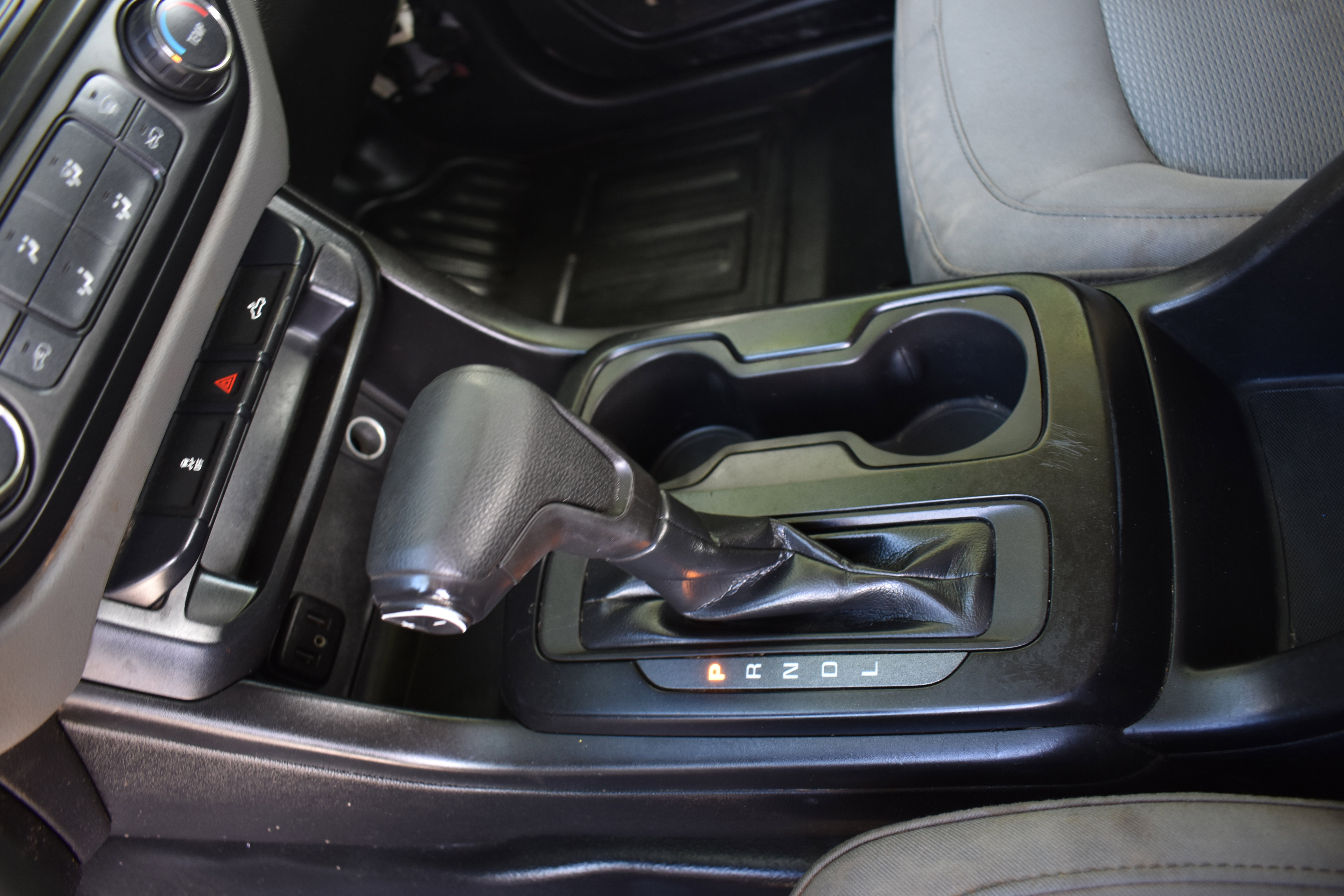 Used 2020 Chevrolet Colorado W/T image 18