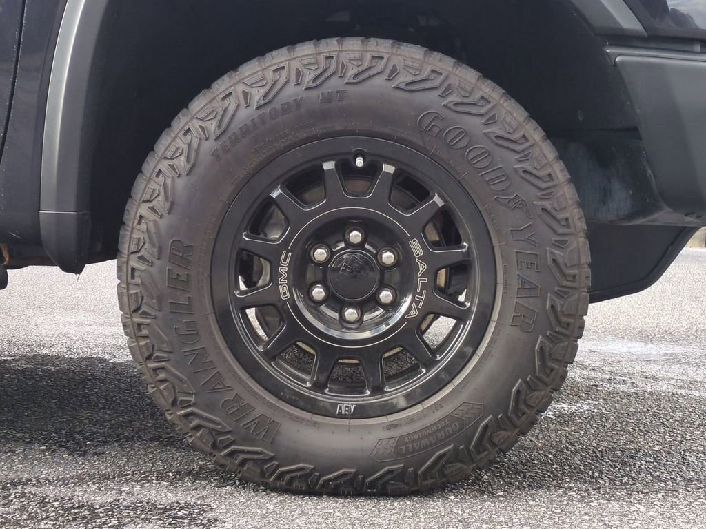 Used 2024 GMC Sierra 1500 AT4X w/ AT4X AEV Edition image 12