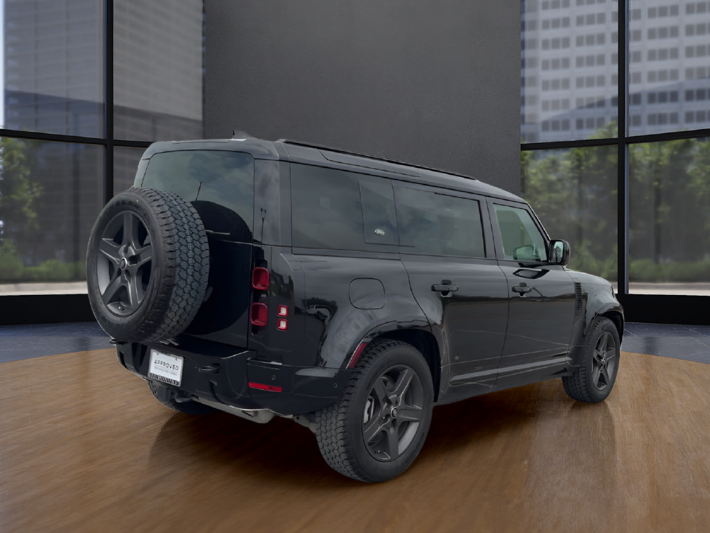 Certified 2024 Land Rover Defender 110 X-Dynamic SE AWD/4WD image 5