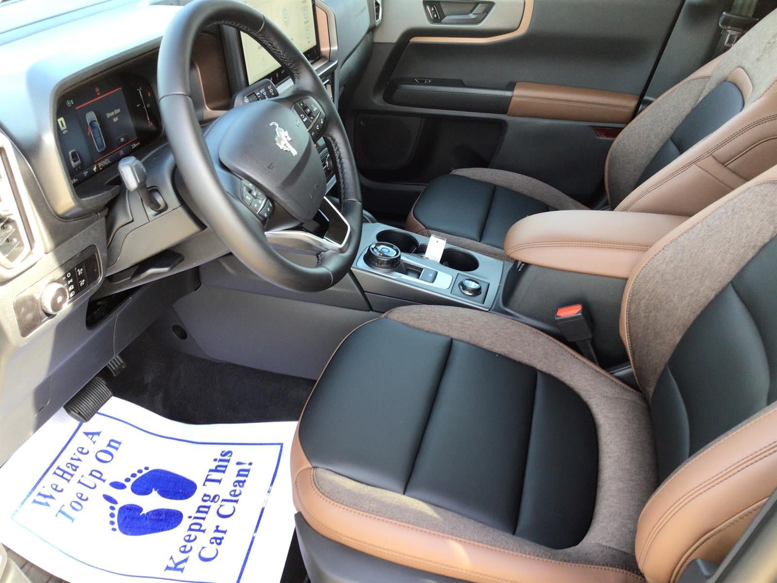 New 2026 Ford Bronco Sport Outer Banks AWD/4WD image 2