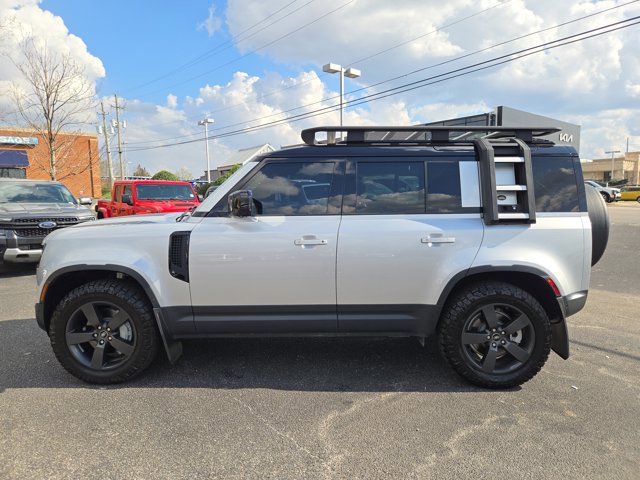 Used 2020 Land Rover Defender 110 HSE image 10