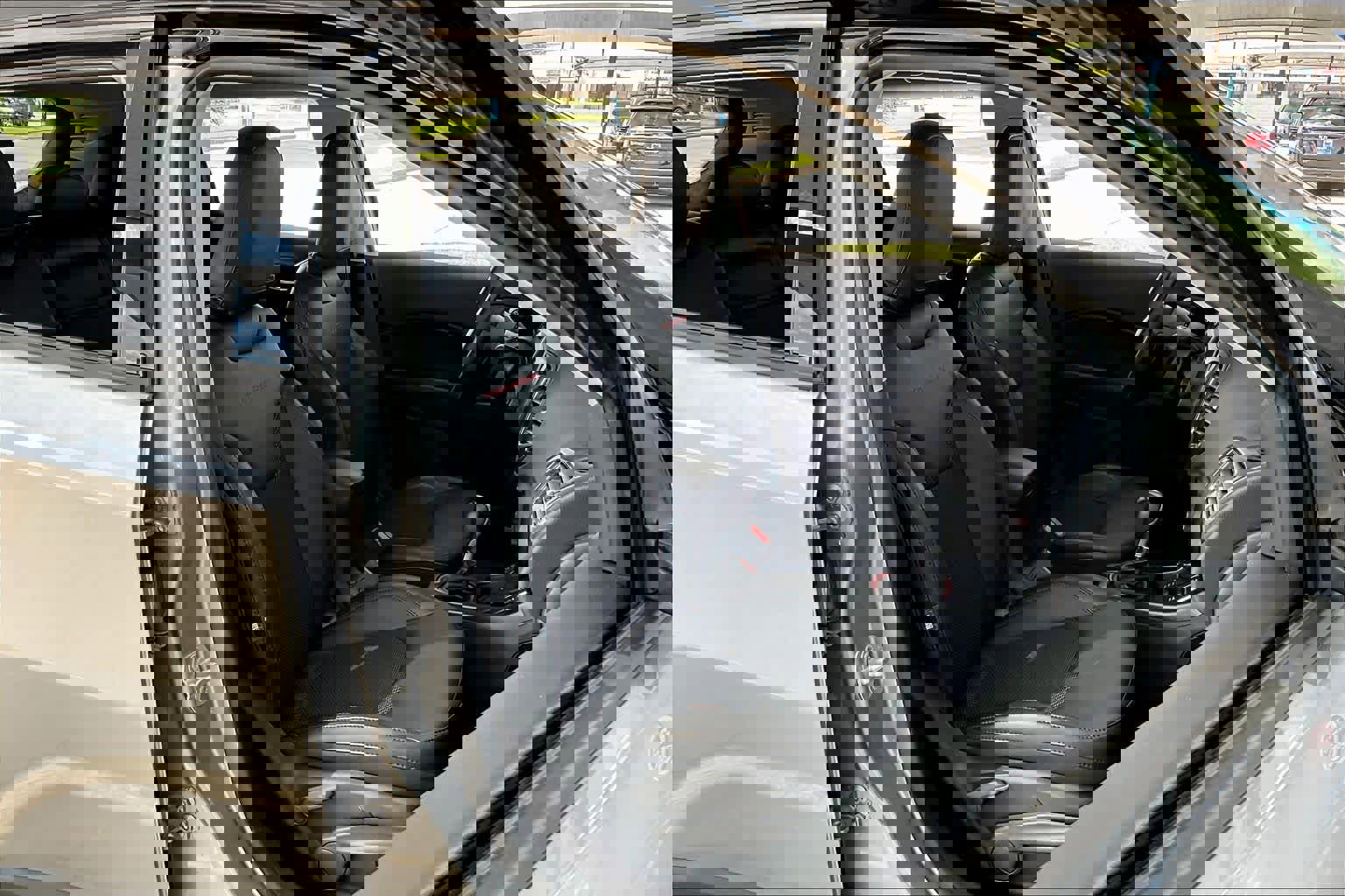 Used 2018 Jeep Compass Trailhawk w/ Safe & Security Group image 9