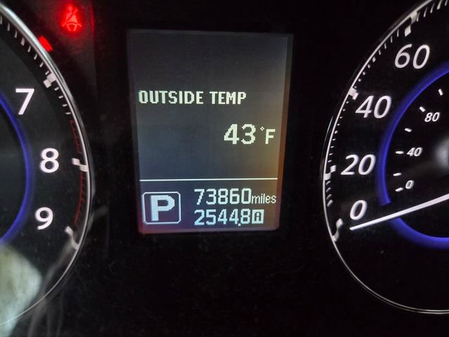 Used 2017 INFINITI QX70 AWD w/ Premium Package image 16