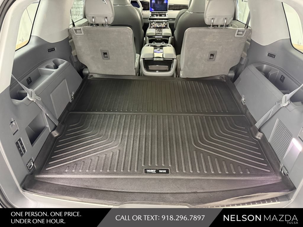 Used 2020 Lincoln Navigator Reserve w/ Luxury Package AWD/4WD image 39