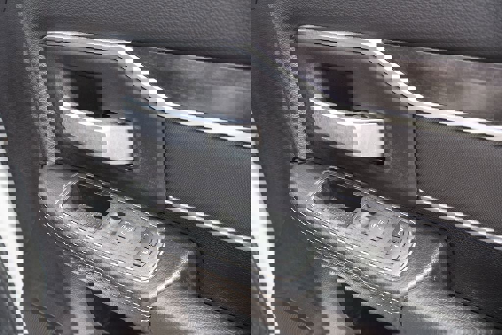 Used 2024 RAM 3500 Big Horn image 13